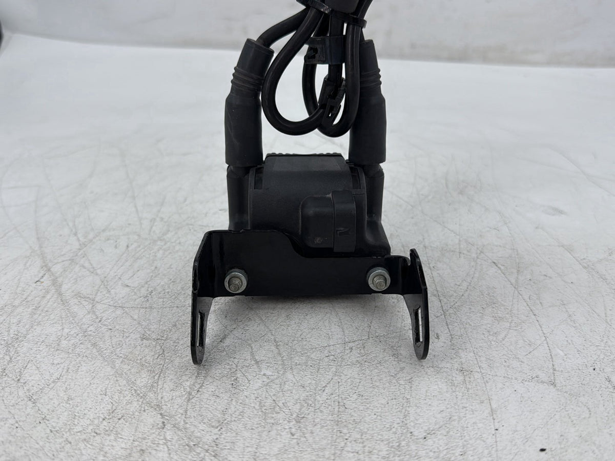 2005 Harley Electra Glide Touring Ultra FLHTCUI OEM Ignition Coil Spark Plugs Cable