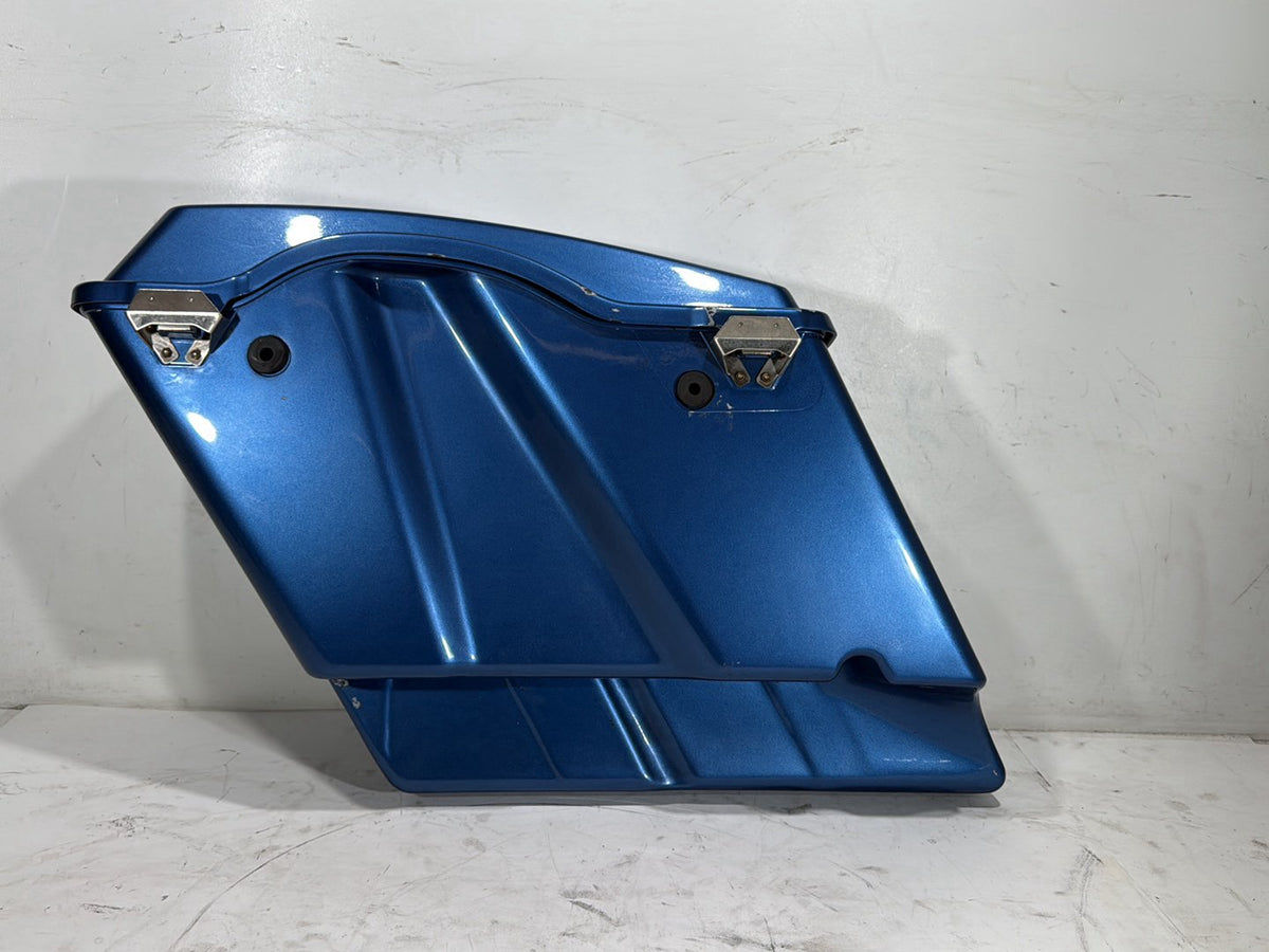 2005 Harley Electra Glide Touring FLHTI OEM Right 1 Saddlebag Luggage NO Key