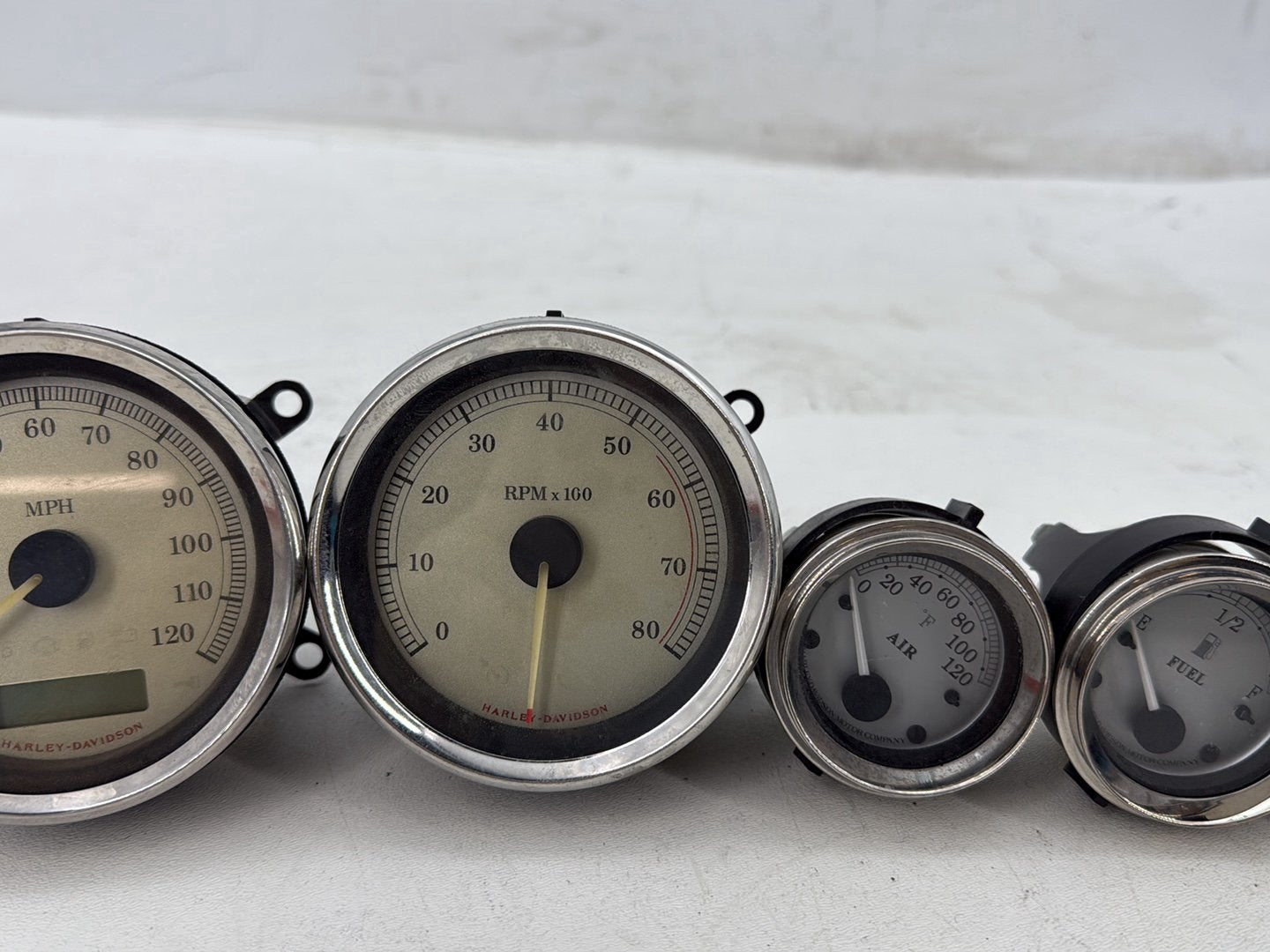 2005 Harley Road Glide Touring FLTRI OEM Air Oil Volt Fuel Tacho Speedo Gauges