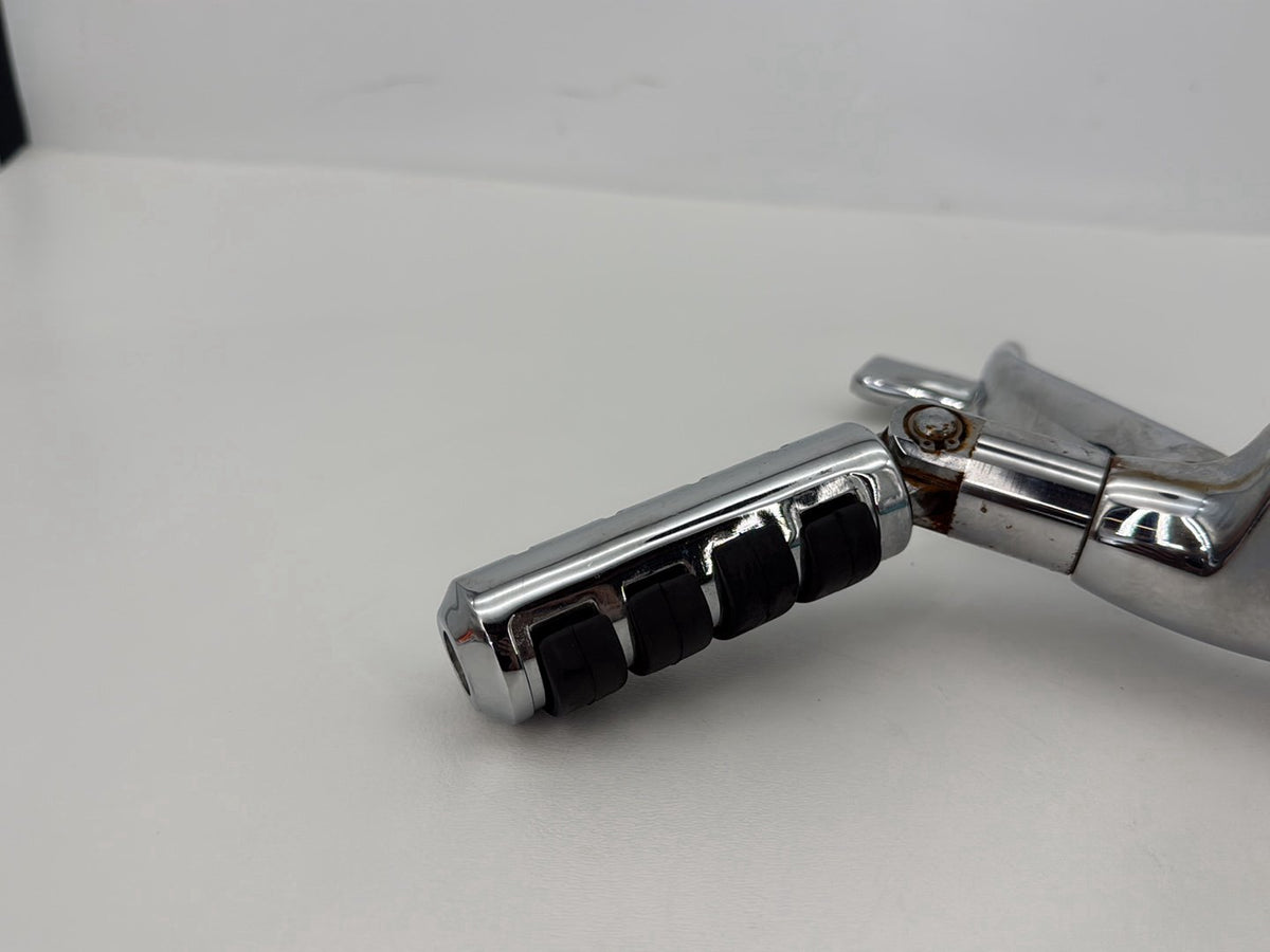 14 Harley Sportster XL883L 883 SuperLow OEM Right Driver Foot Controls Peg Rest