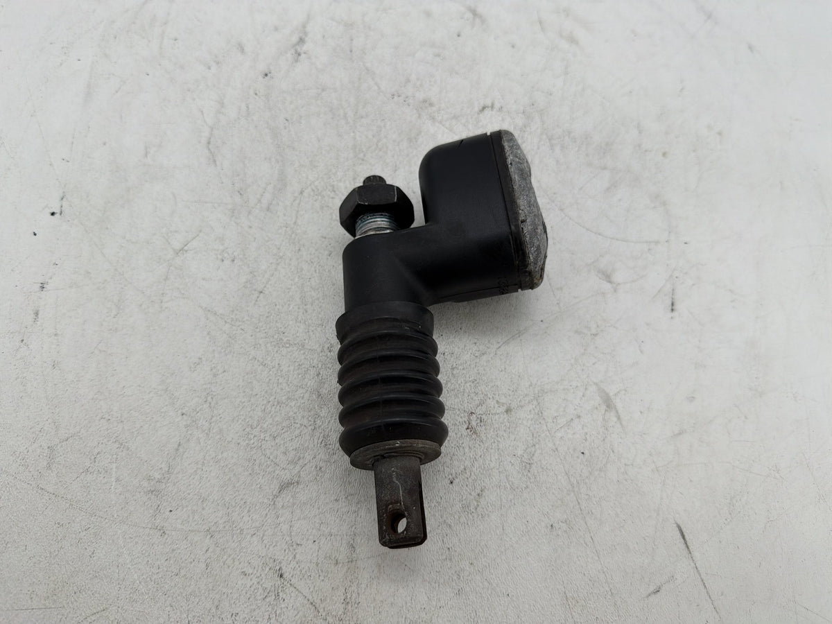 2006 Harley Road King Touring Custom OEM Front Right Brake Lever Master Cylinder