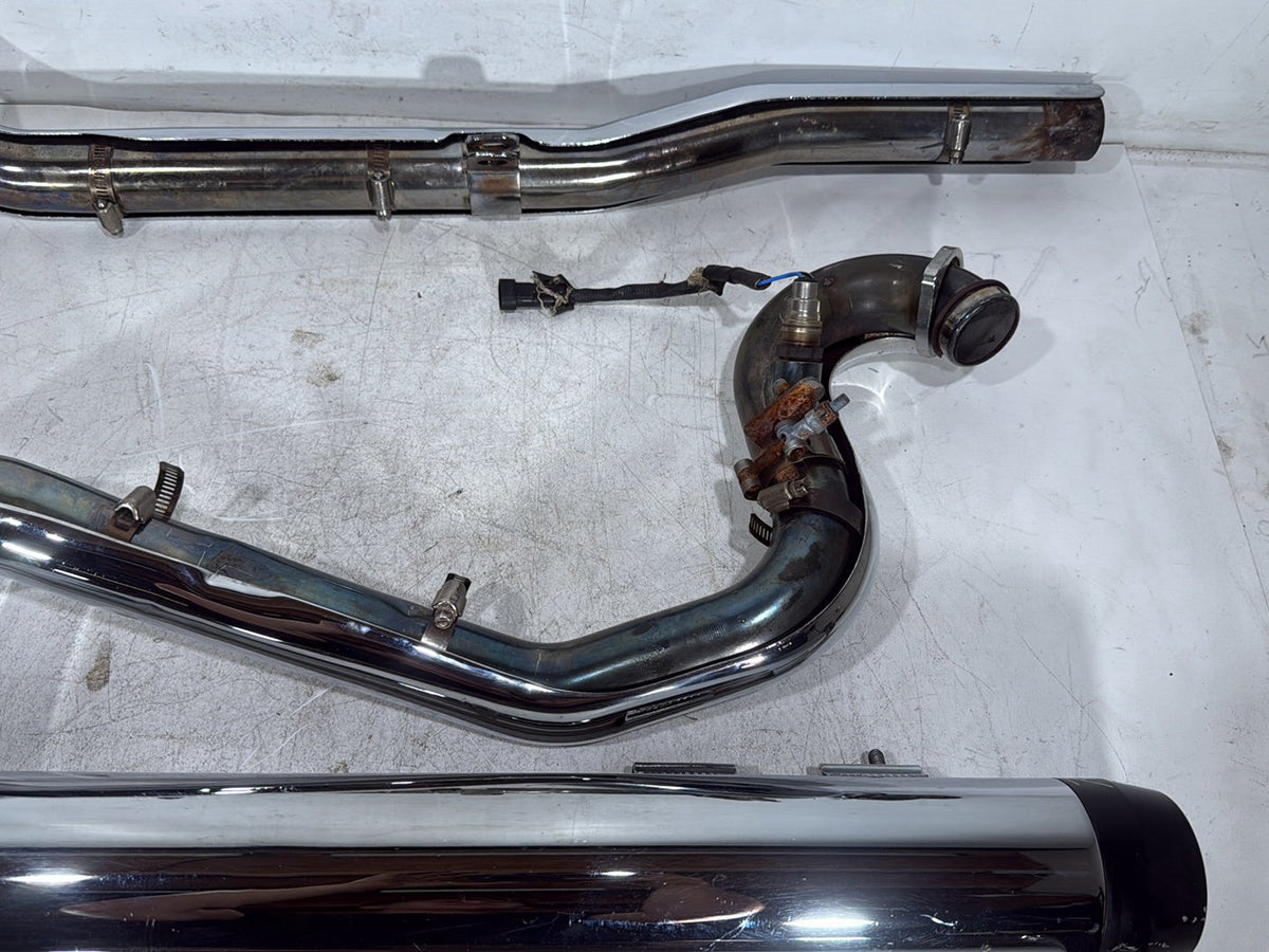 2007 Harley Electra Glide Touring Ultra OEM Exhaust Header Pipes Muffler