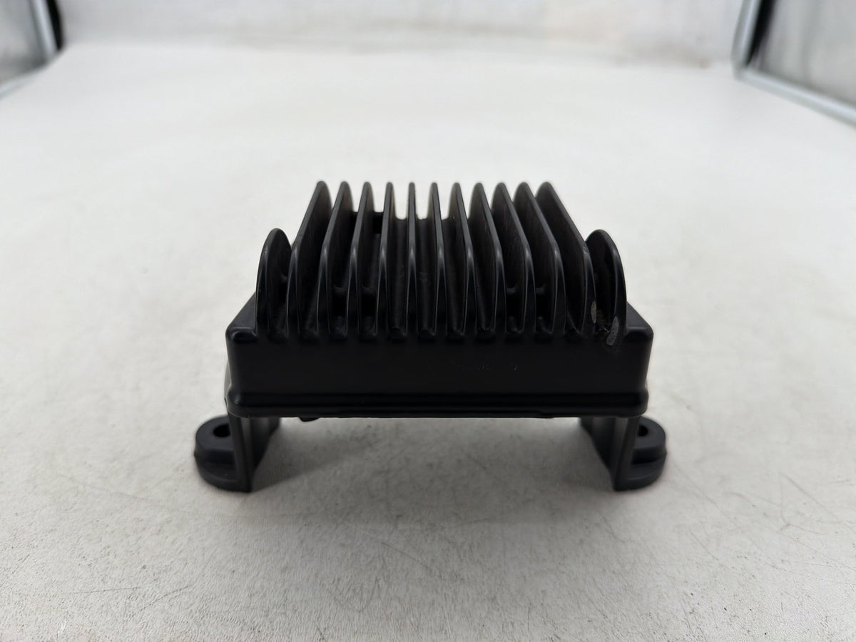 2011 Harley Street Glide Touring FLHX-103 OEM Voltage Regulator Rectifier