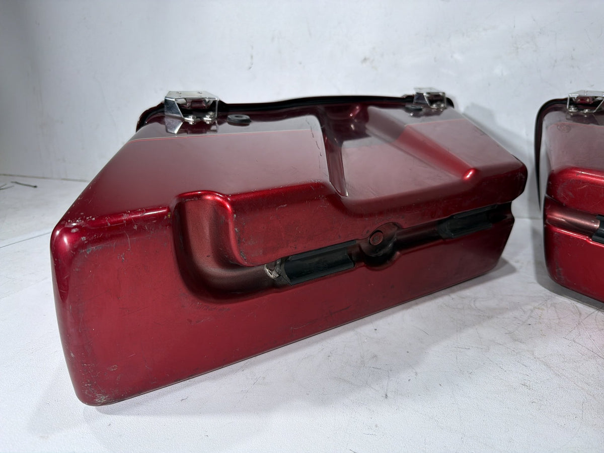 2008 Harley Electra Glide Touring Ultra OEM Left Right Saddlebags Luggage NOKey