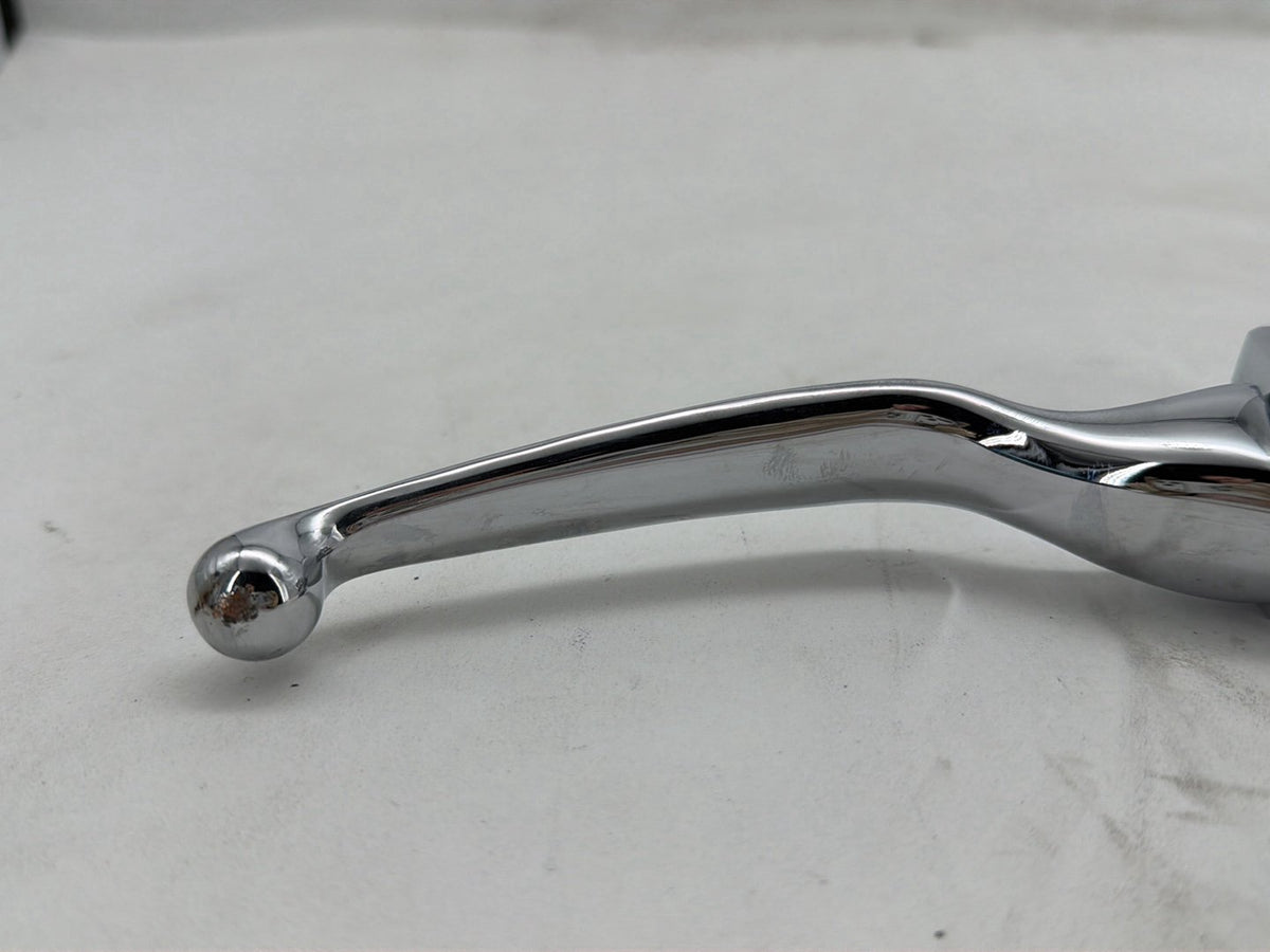 07 Harley Street Glide Touring FLHX OEM Front Right Brake Lever Master Cylinder