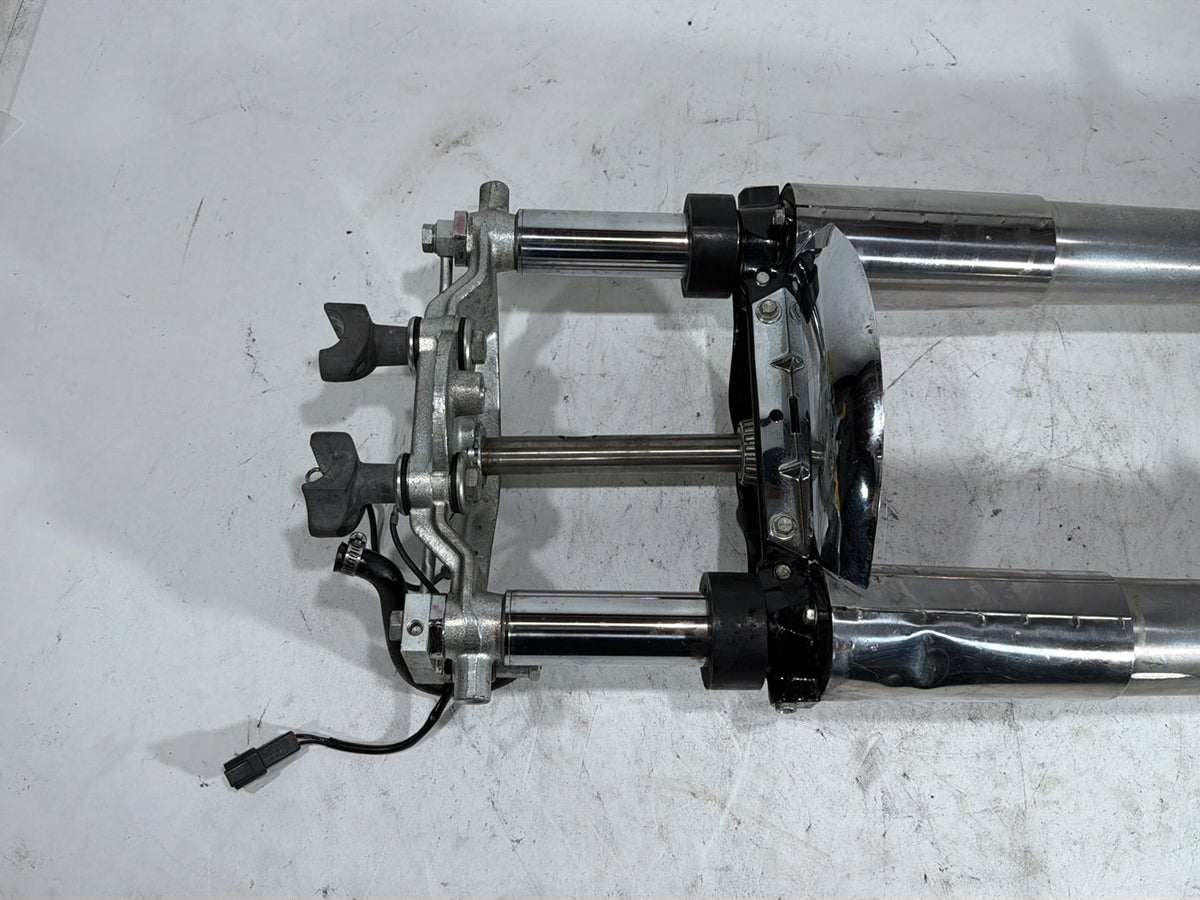 94 Harley Electra Glide Touring Front Triple Tree Set & LH RH Fork Legs Sliders