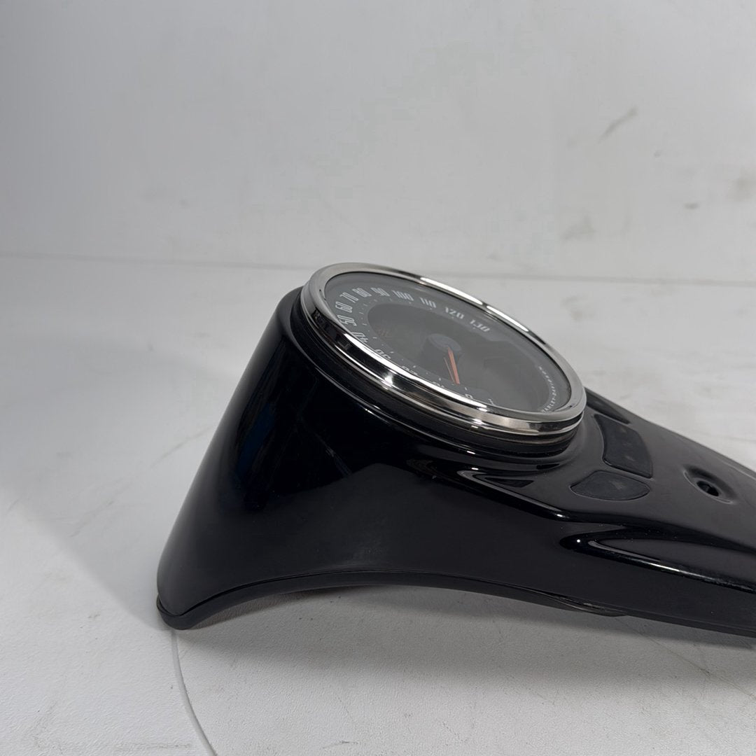 2017 - 2026 Harley-Davidson Softail Heritage Classic 114 Fuel Gas Tank Dash Console Speedometer  70900716