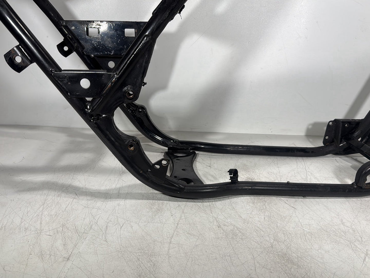 2006 Harley Touring FLHRI Road King OEM Body Main Frame Chassis CLN CLR