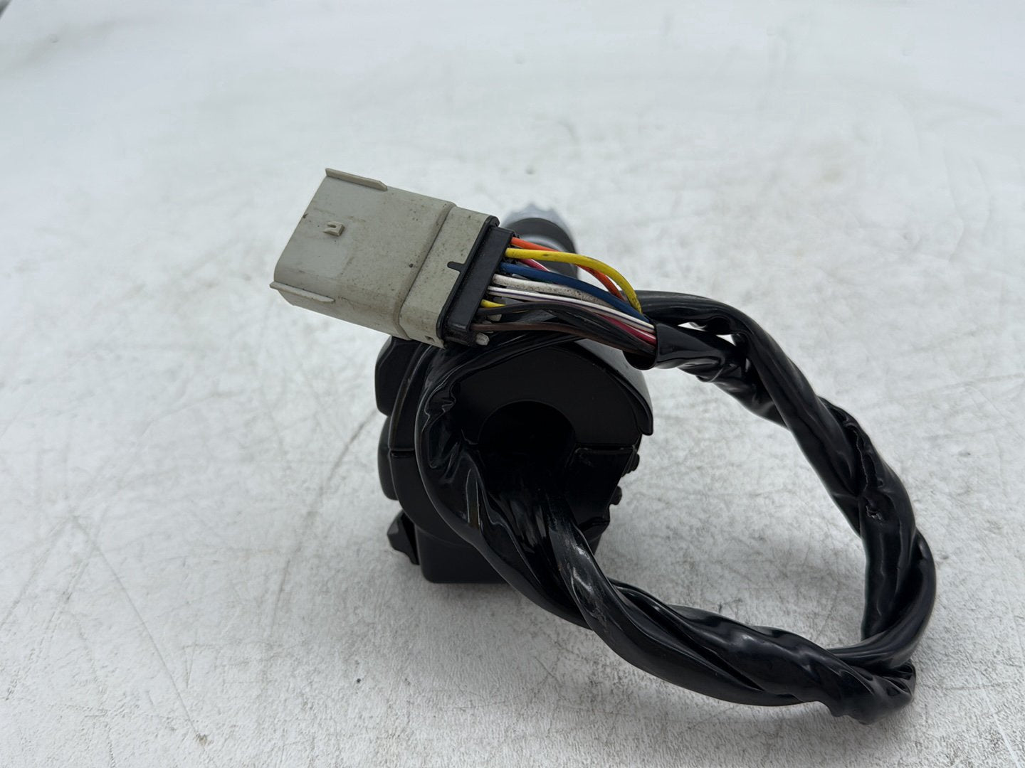 09 Harley Street Glide Touring OEM Left Turn Signal Headlight Switches Controls