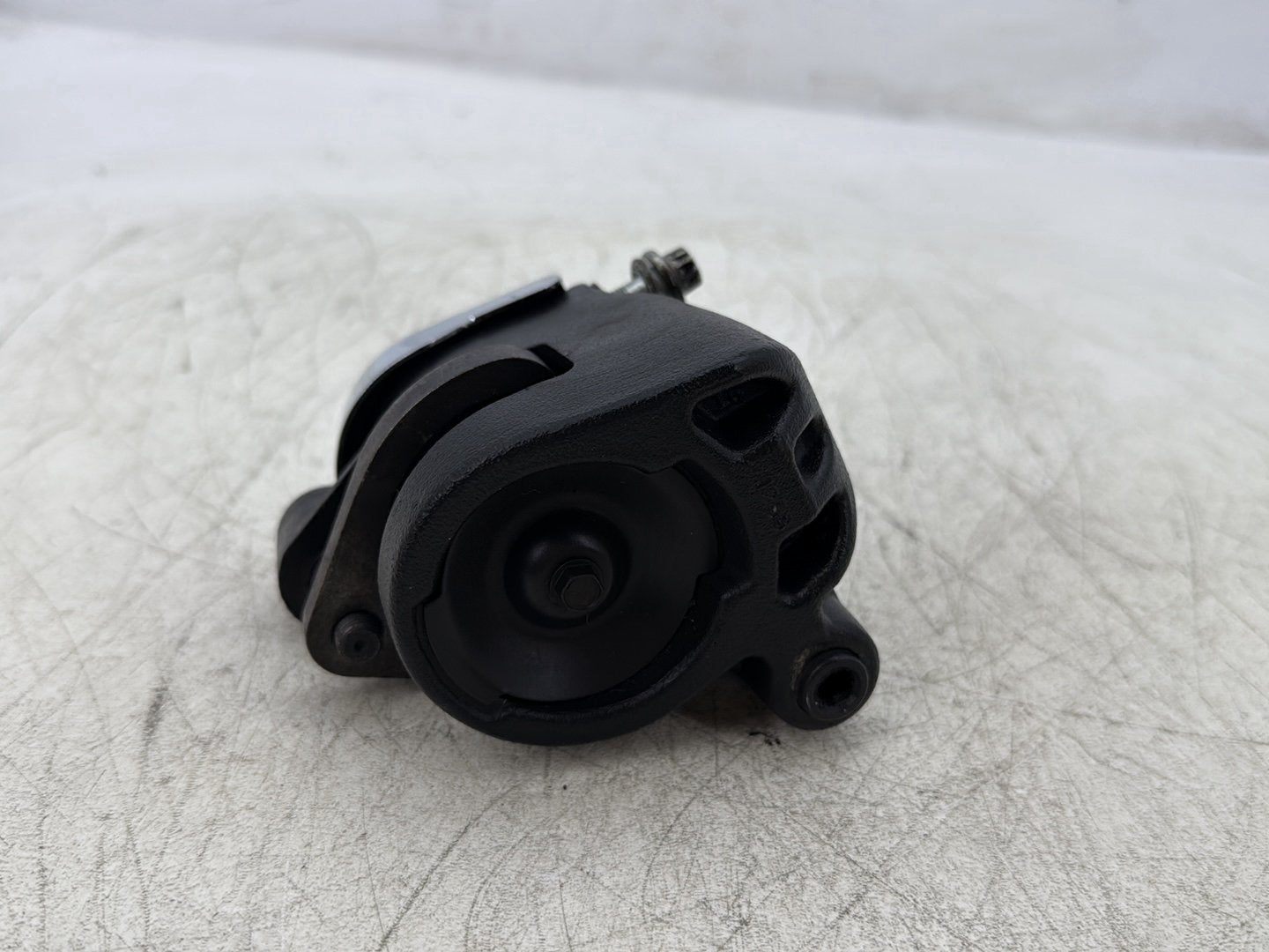 1998 Harley Touring FLHTCUI Electra Glide Ultra OEM Front Left 1 Brake Caliper
