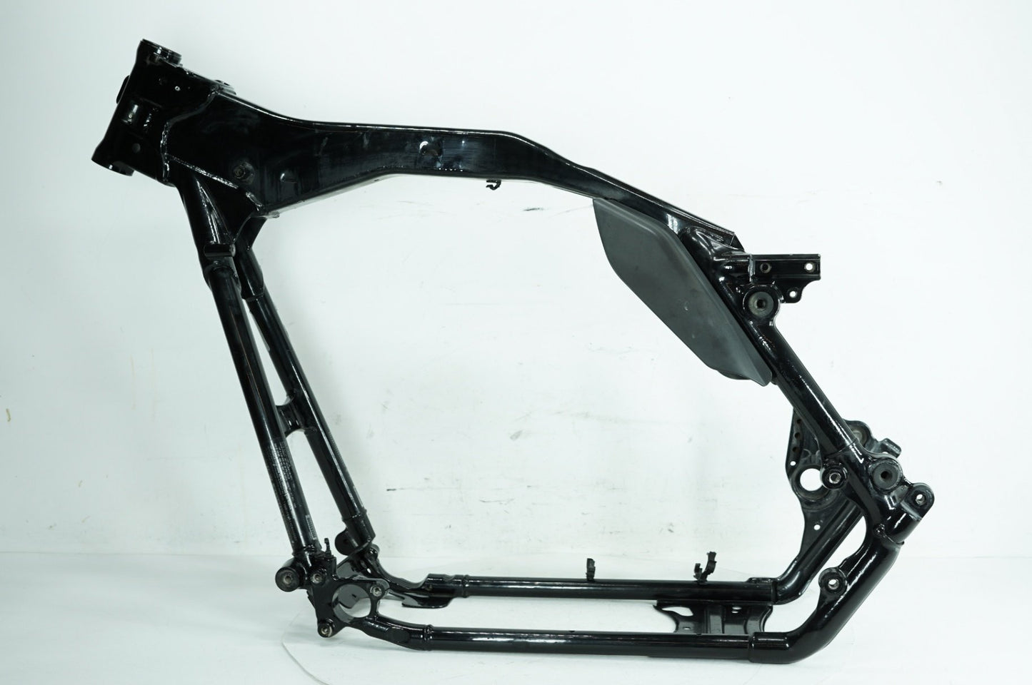 2008 - 2013 Harley-Davidson Touring Electra Police Body Main Frame Chassis SLVG 47900-11BHP