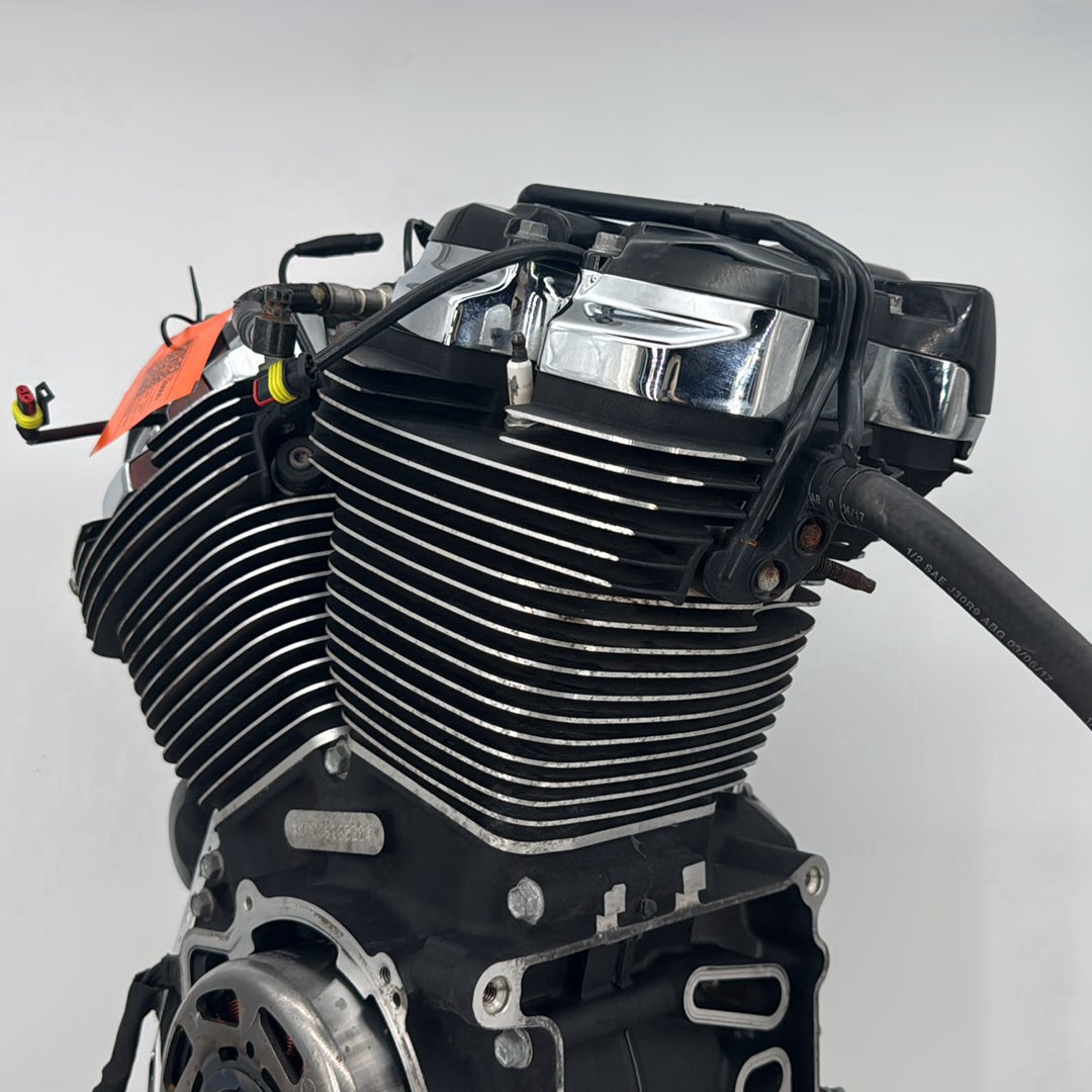 2019 - 2023 Harley-Davidson Touring Road King Special EFI Milwaukee M8 107 Engine Motor 16200371