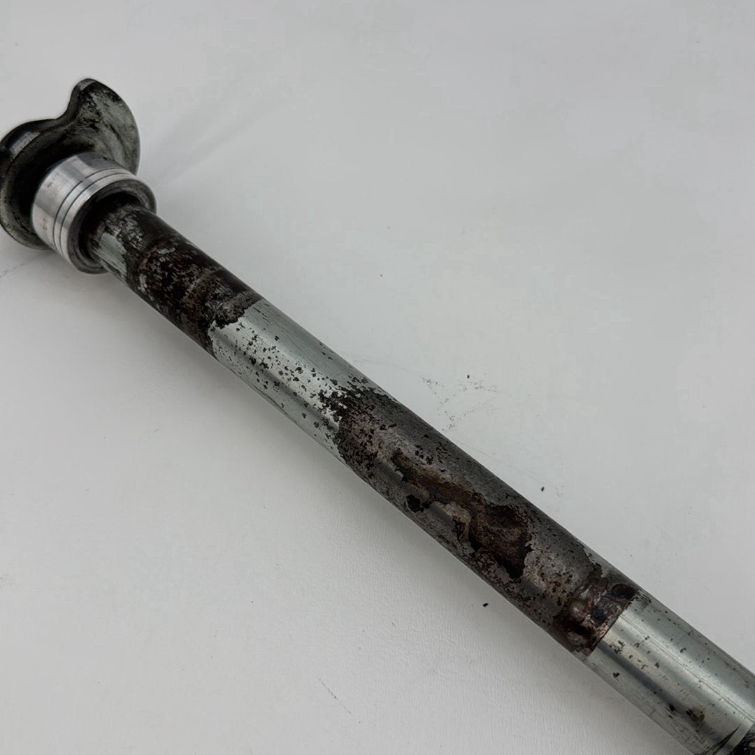 2008 - 2016 Harley-Davidson Touring Street Glide Rear Wheel Axle Bolt Shaft   41056-09