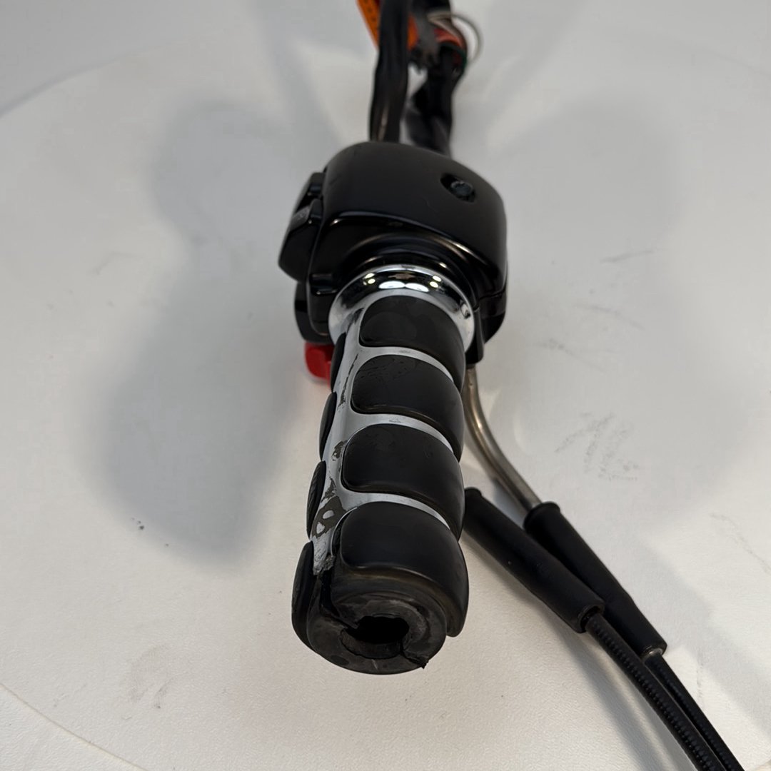 1984 - 1998 Harley-Davidson Touring Road King Police Right Engine Start Kill Switches Controls   71564-96