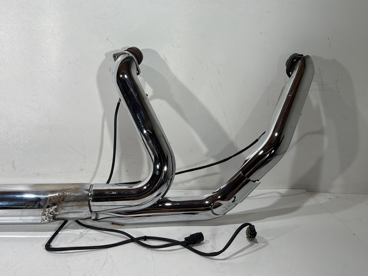 2017 Harley Road Glide Touring FLTRXS OEM Exhaust Header Pipes Muffler 65600176