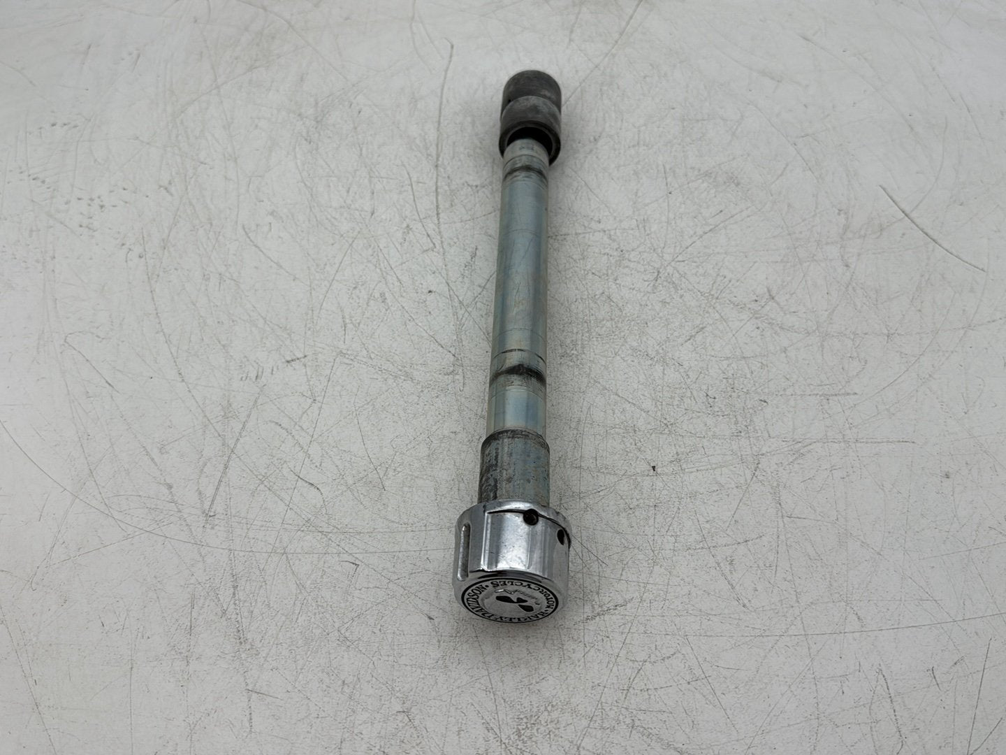 2006 Harley Electra Glide Touring Classic FLHTCI OEM Front Wheel Axle Bolt Shaft