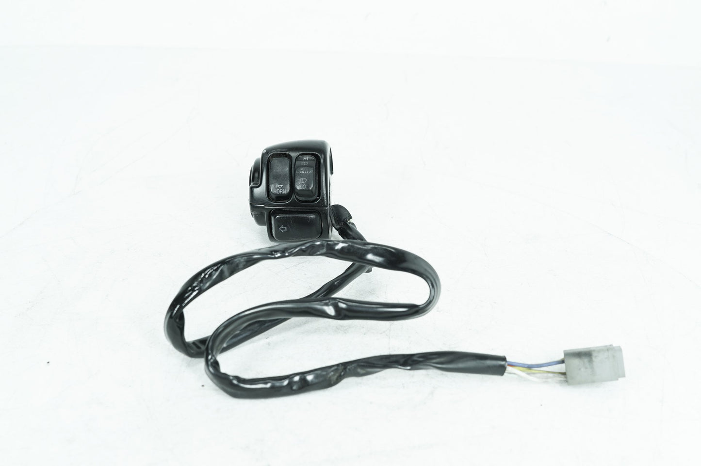 2004 - 2013 Harley-Davidson Sportster Low Left Turn Signal Headlight Switches Controls 71567-96