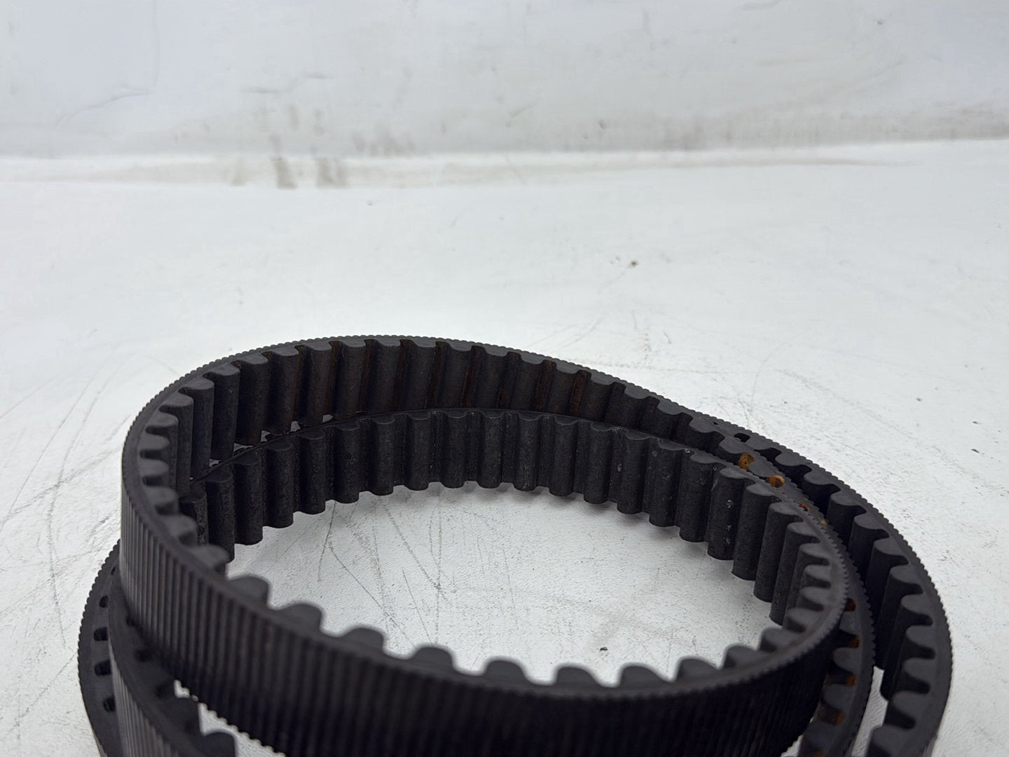 2005 Harley Heritage Softail Classic FLSTCI OEM Rear Drive Belt 135T 1-1/8"