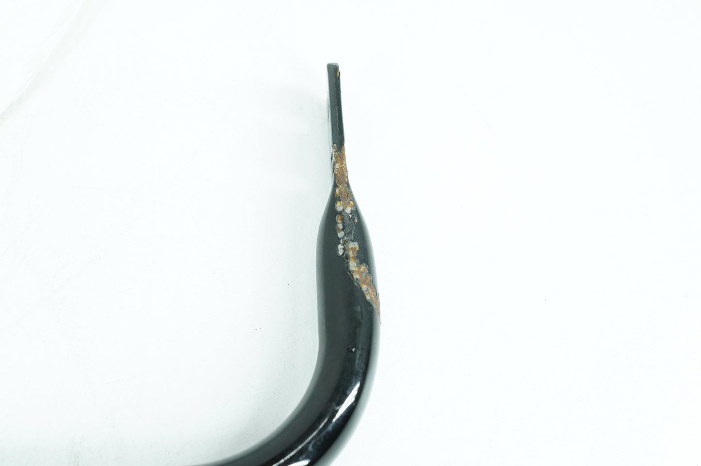 1999 - 2006 Harley-Davidson Softail Deluxe Rear Left Right Saddlebag Guard Rails Bar 90847-94A