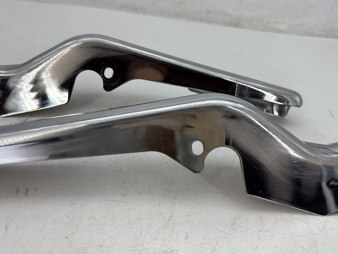 2007 Harley Street Glide Touring FLHX OEM Rear Left Right Fender Struts Bracket