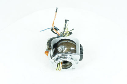1999 - 2006 Harley-Davidson Touring Road King Classic Left Turn Signal Headlight Switches Controls  	71685-06A