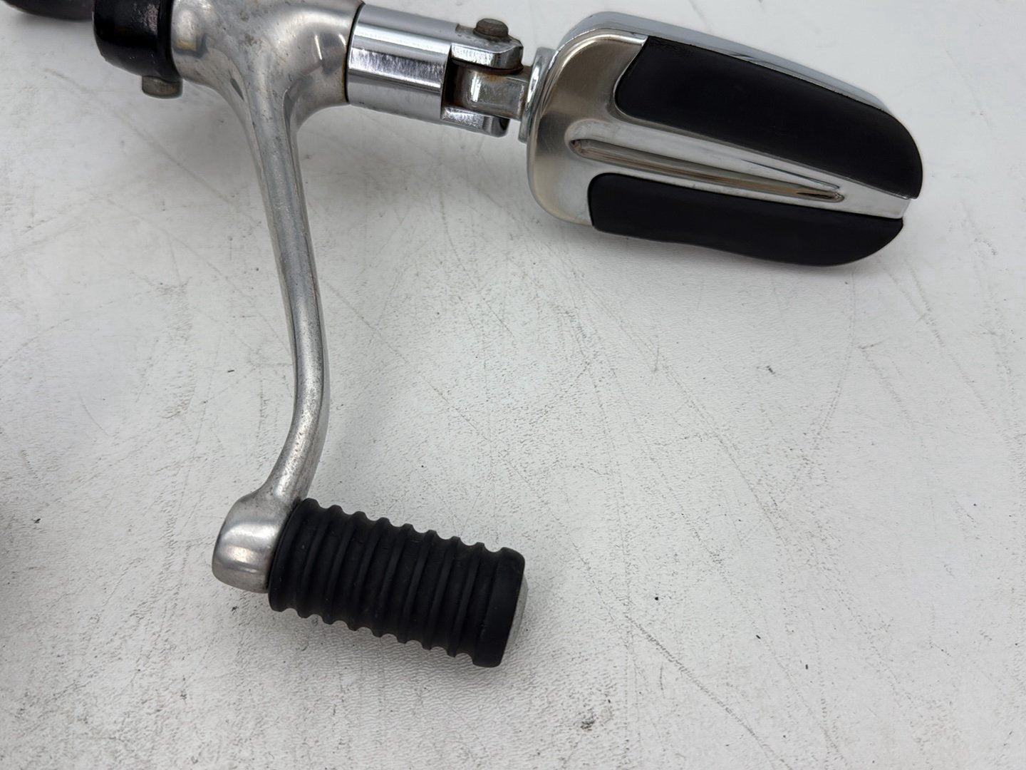 2009 Harley Sportster 883 Low XL883L OEM Left Right Foot Brake Control Pegs