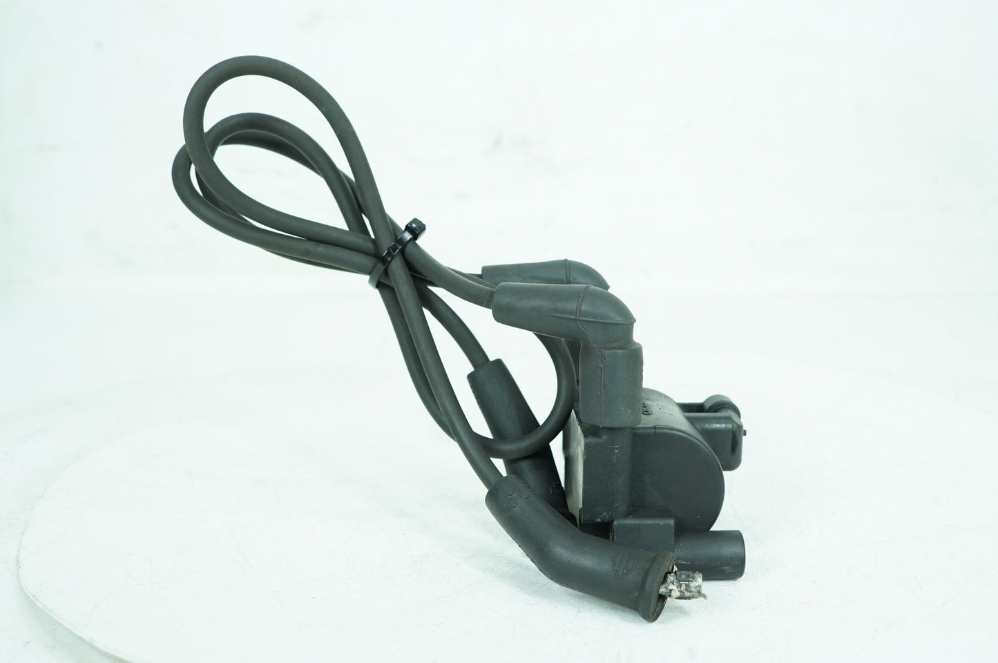 2007 - 2016 Harley-Davidson Touring Street Glide Ignition Coil Spark Plugs Cable 31696-07A