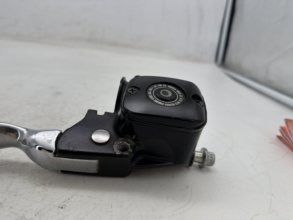1991 Harley Sportster 883 XLH883 OEM Front Right Brake Lever Master Cylinder