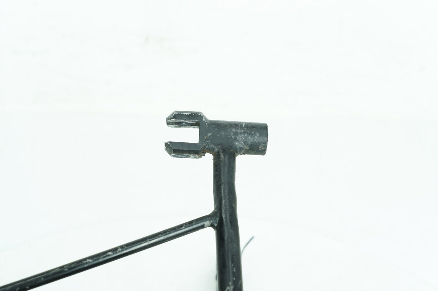 1999 - 2006 Harley-Davidson Softail Deuce Mount Bracket Support Holder 90785-94