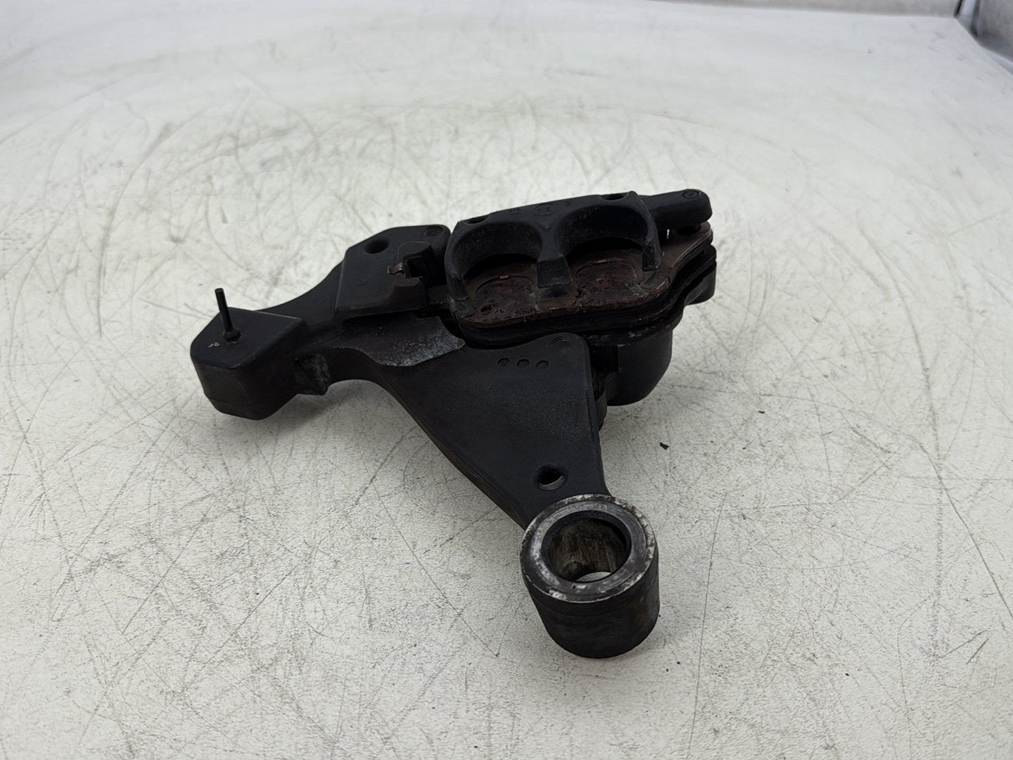 2012 Harley Dyna Super Glide Custom FXDCI OEM Rear Back Brake Caliper w/ Bracket