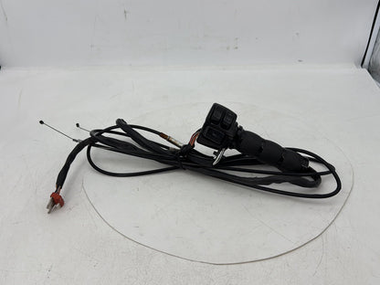 1999 - 2006 Harley-Davidson Touring Road King Police Right Engine Start Kill Switches Controls 71684-06A