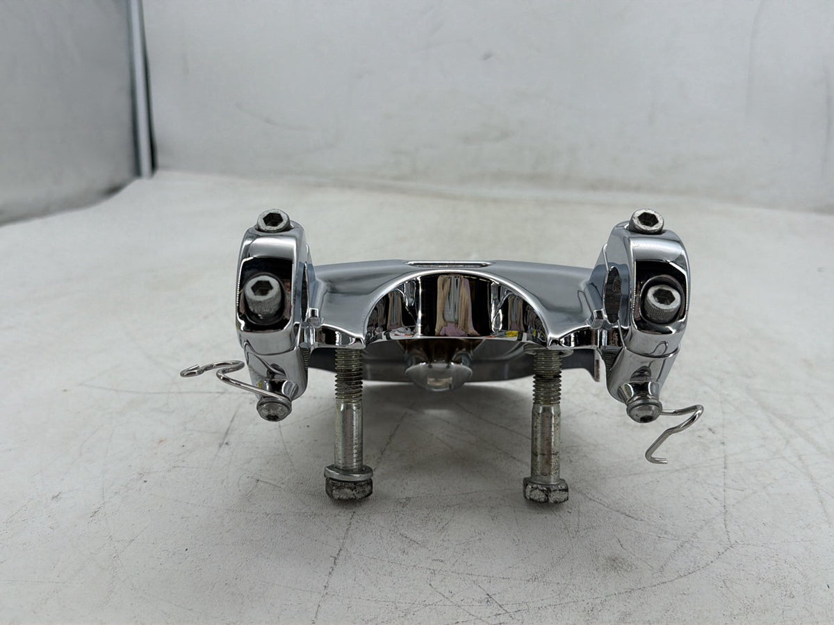 2014 Harley Dyna Low Rider FXDL OEM Headlight Headlamp Visor Mount Bracket