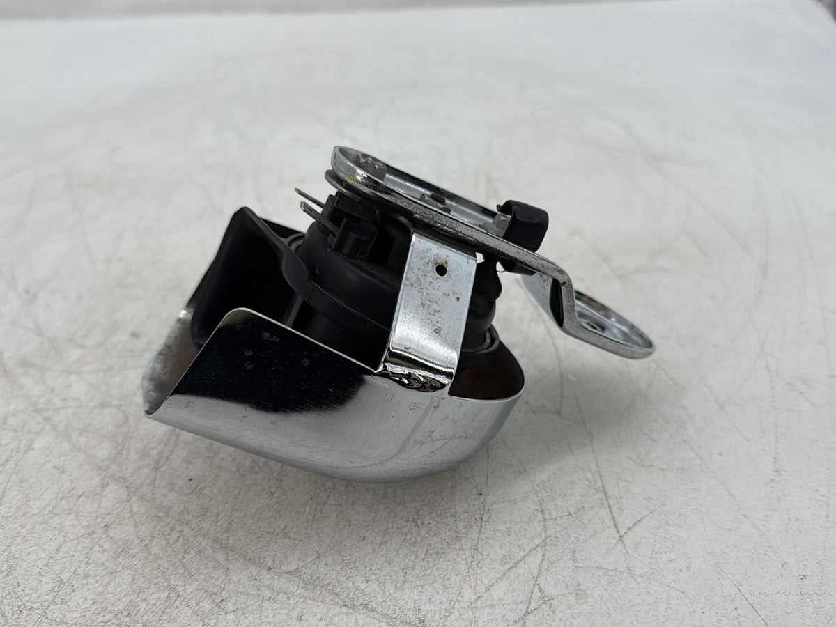 2010 Harley Dyna Fat Bob FXDF OEM Horn Signal Klaxon Chrome Cover