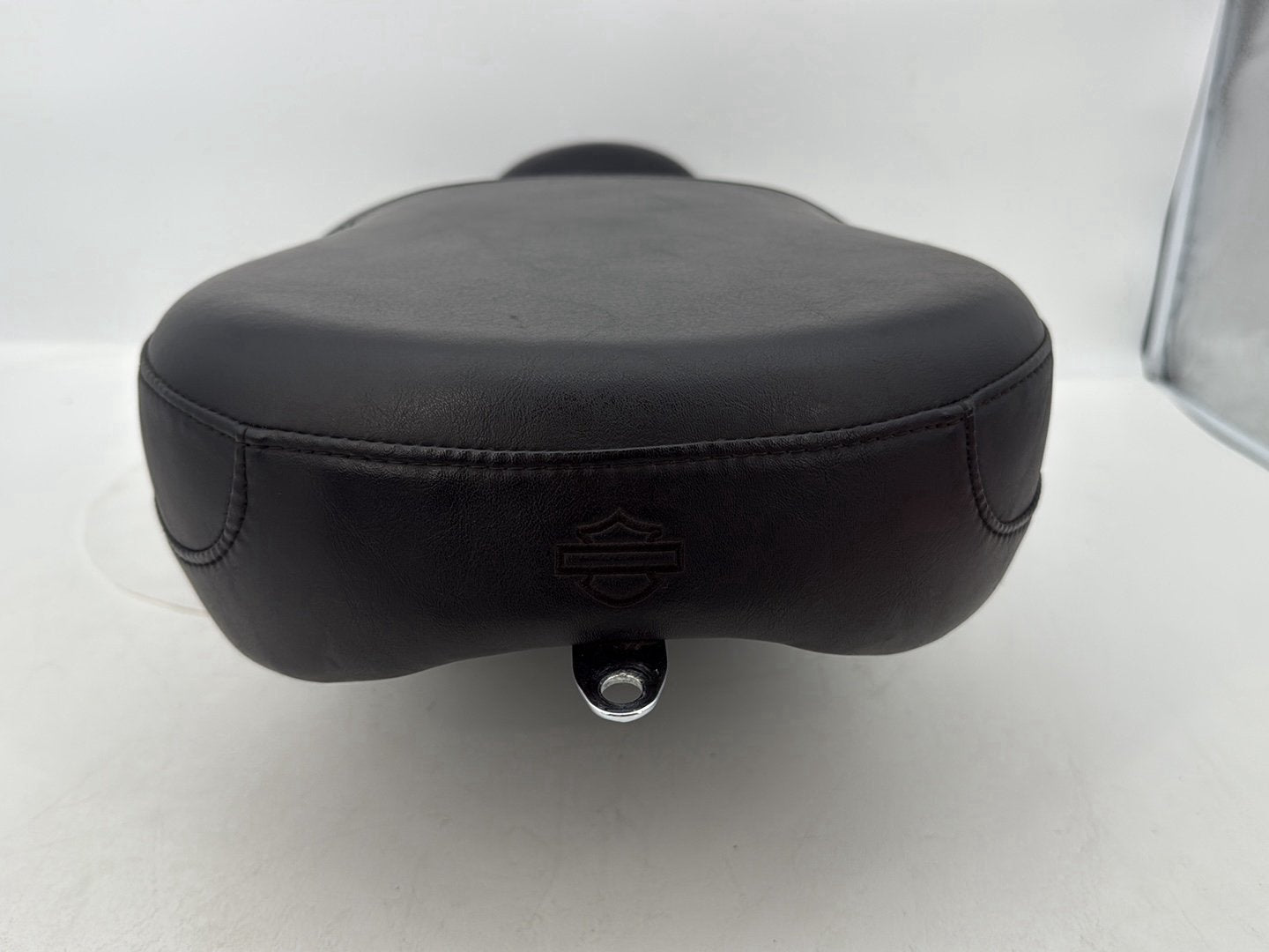 1999 - 2006 Harley-Davidson Dyna Low Rider Passenger Rider Driver Seat Saddle 53078-04