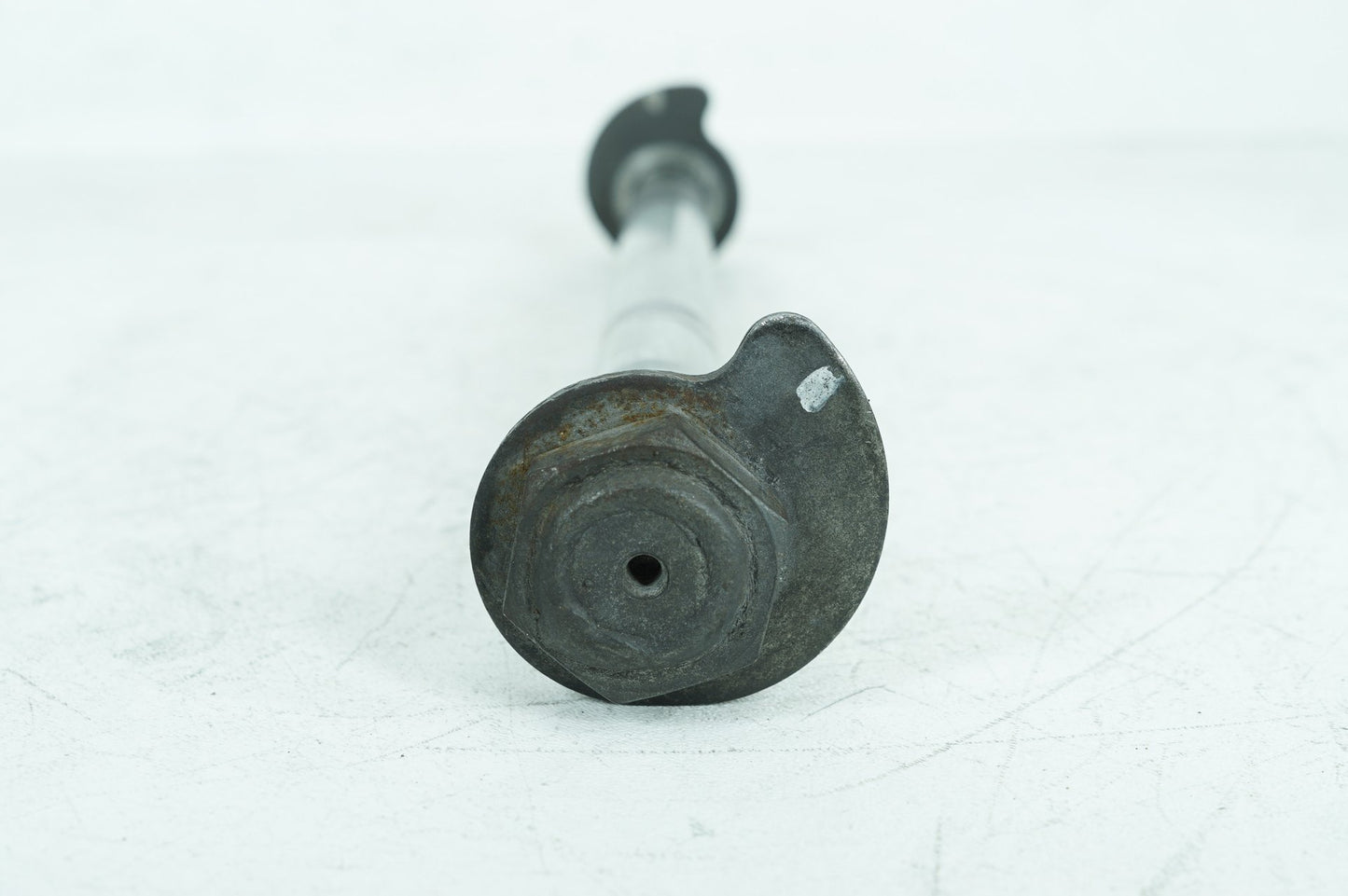 2007 - 2012 Harley-Davidson Touring Electra Glide Ultra Rear Wheel Axle Bolt Shaft 41056-09