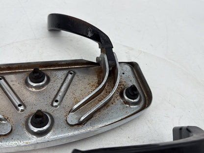 2007 - 2012 Harley-Davidson Touring Electra Glide Ultra Left Right Driver Floorboard Foot Rest 	47365-83C