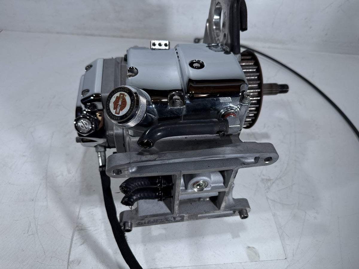 2005 Harley Dyna Super Glide Custom FXDC OEM 5 Speed Transmission Gearbox 32K