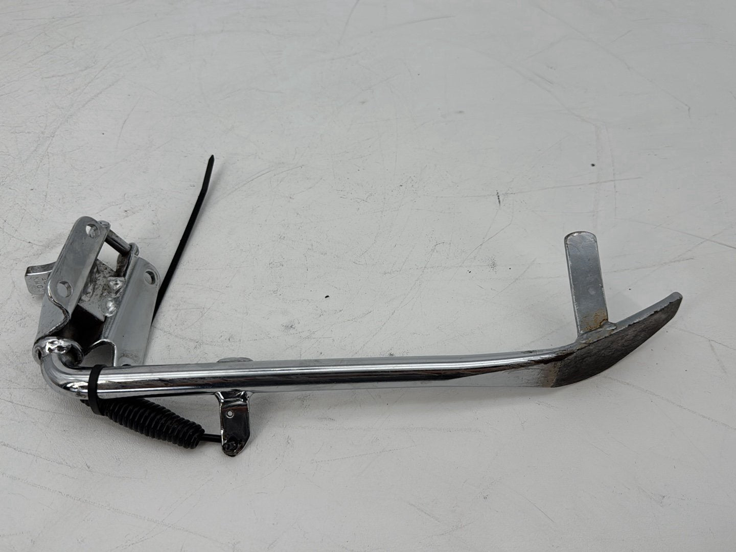 1999 - 2006 Harley-Davidson Touring Electra Glide Classic Left Side Jiffy Kick Stand & Spring 50075-91A