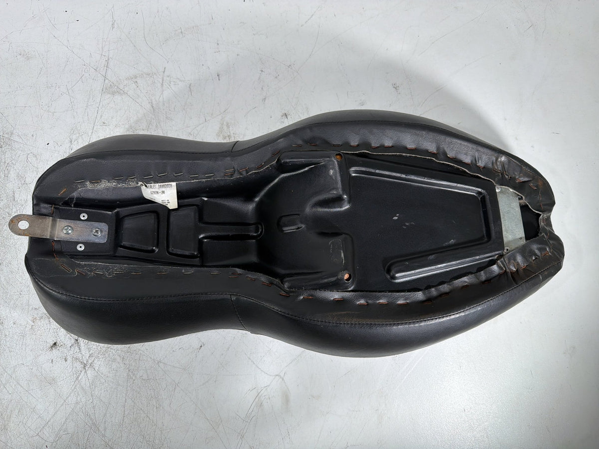 1991 Harley Sportster 883 Deluxe XLH883 OEM Passenger Rider Driver Seat Saddle