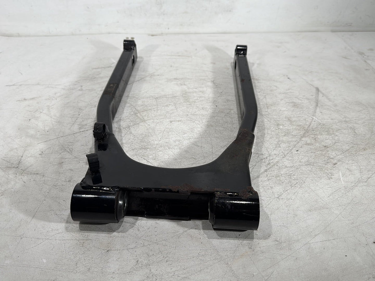 1999 Harley Electra Glide Touring FLHT OEM Rear Fork Swingarm Swing Arm