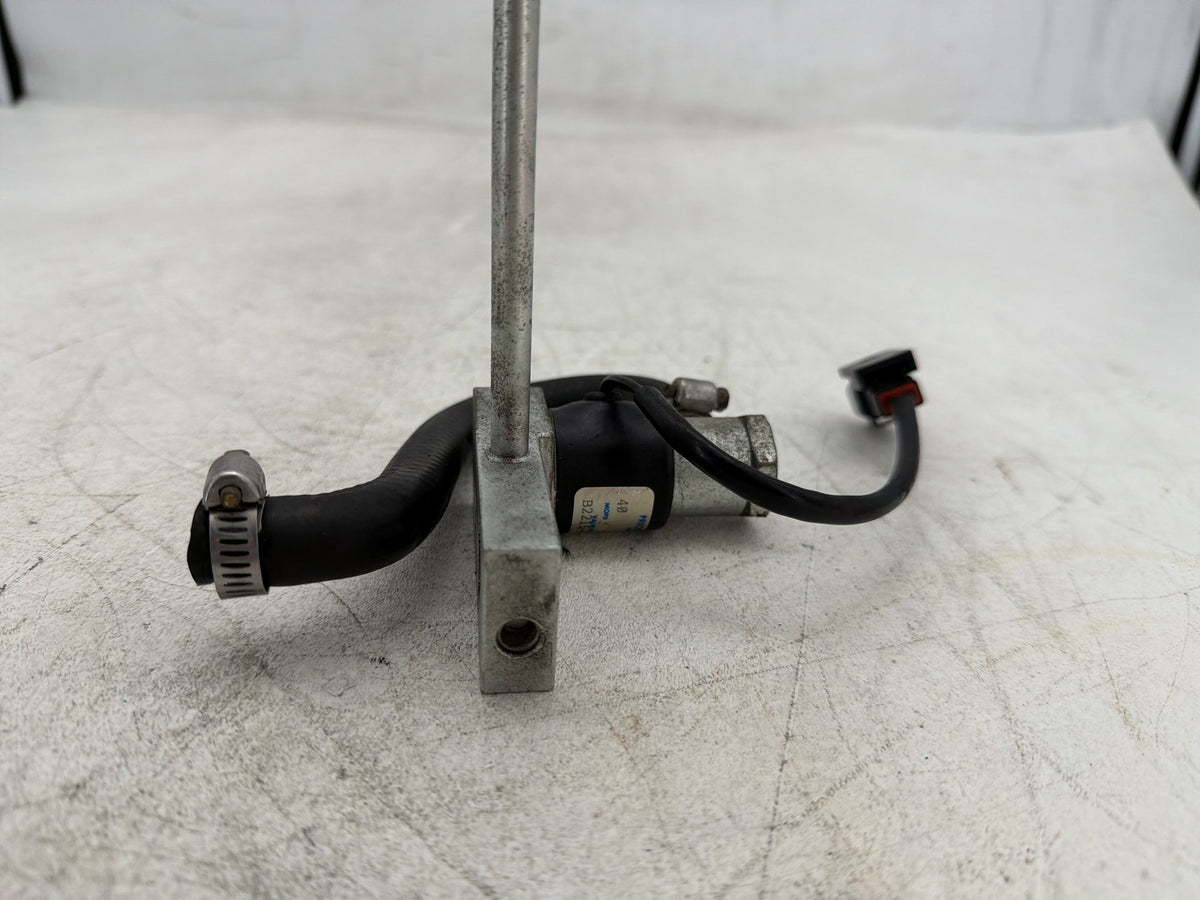 1995 Harley Electra Glide Touring FLHT OEM Air Suspension Manifold Valve