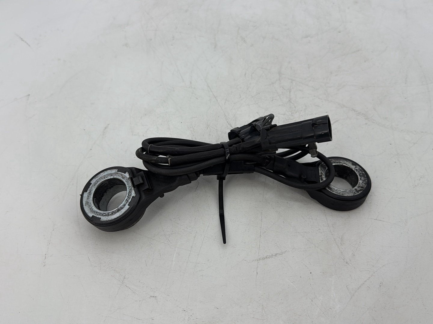 2008 Harley Touring FLHTCU Electra Glide Ultra OEM Front & Rear Wheel ABS Speed Sensors