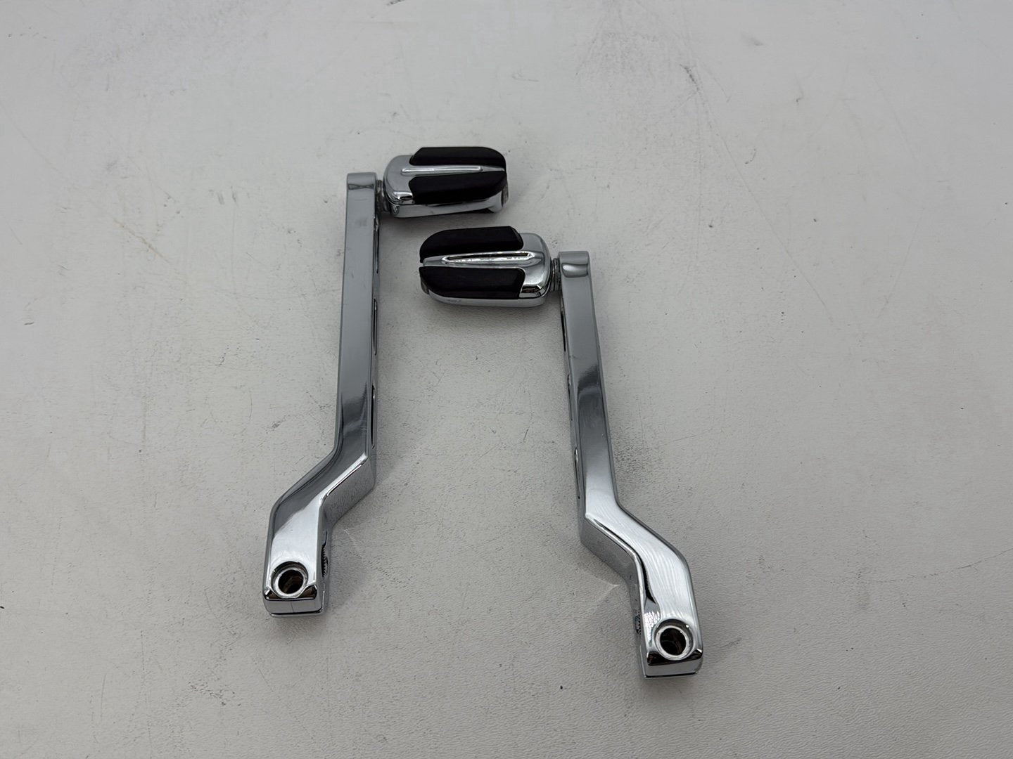 2014 Harley Electra Glide Touring CVO Screamin Eagle OEM Gear Shifter Lever Pedal Pedals