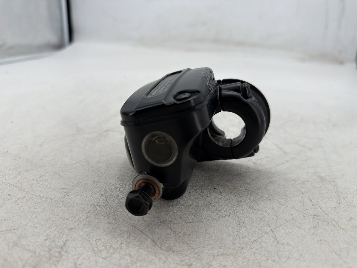 2011 Harley Electra Touring Police OEM Front Right Brake Lever Master Cylinder