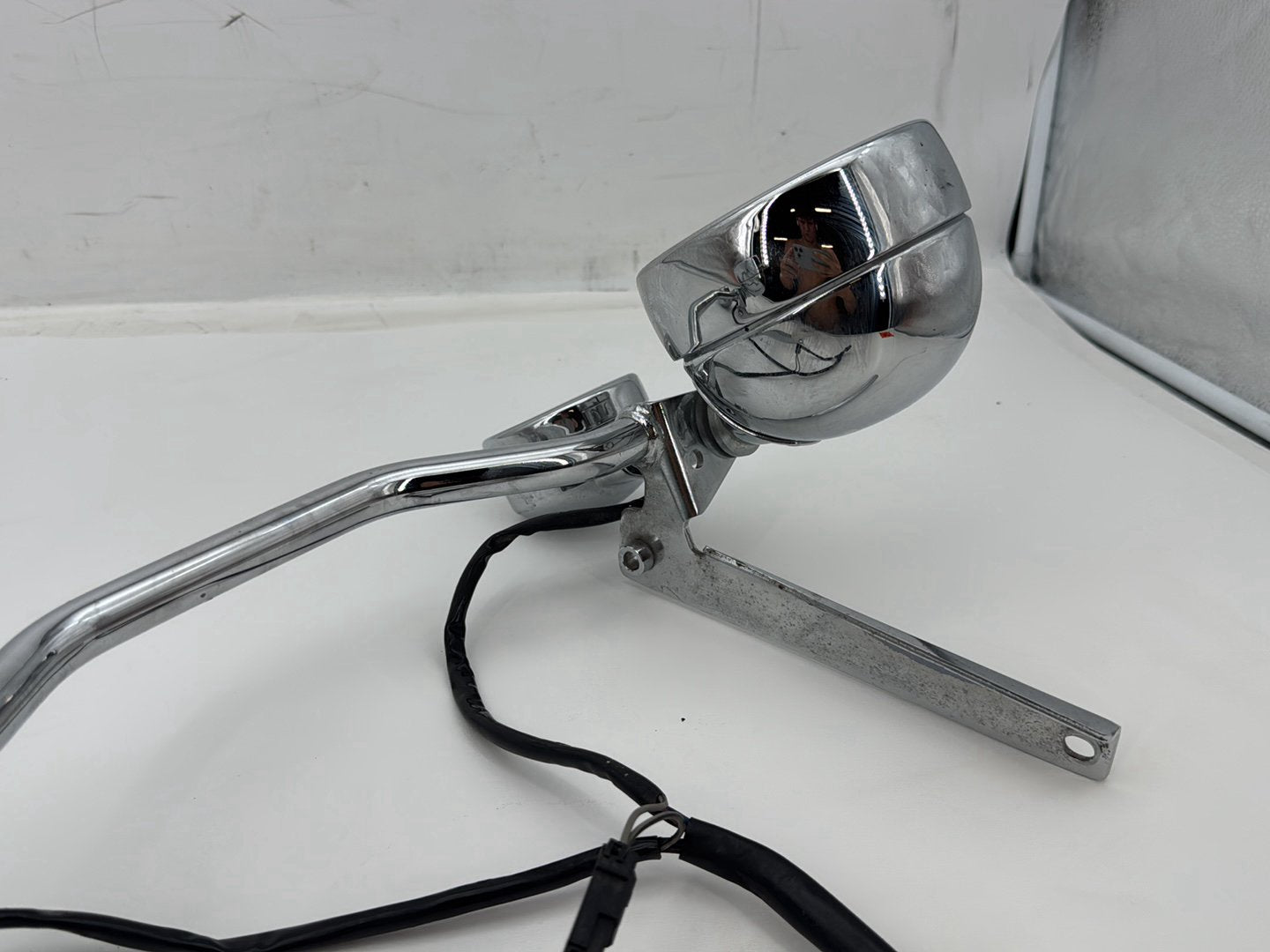 2007 Harley Softail Heritage Classic FLSTC OEM Front Turn Signal Indicators Aux Light Bar