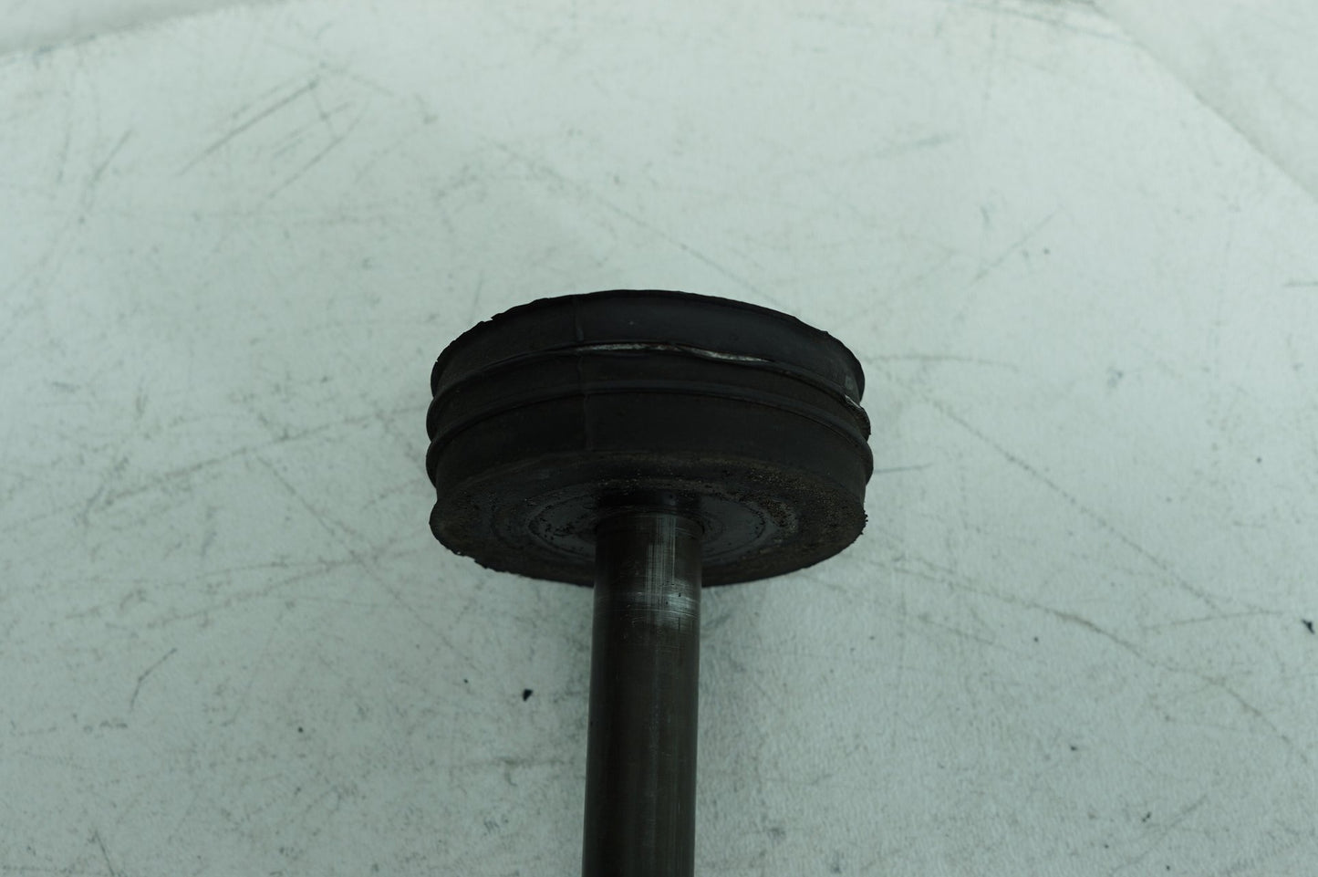1999 Harley-Davidson Touring Road King Rear Fork Swingarm Pivot Bolt Shaft 47492-89A