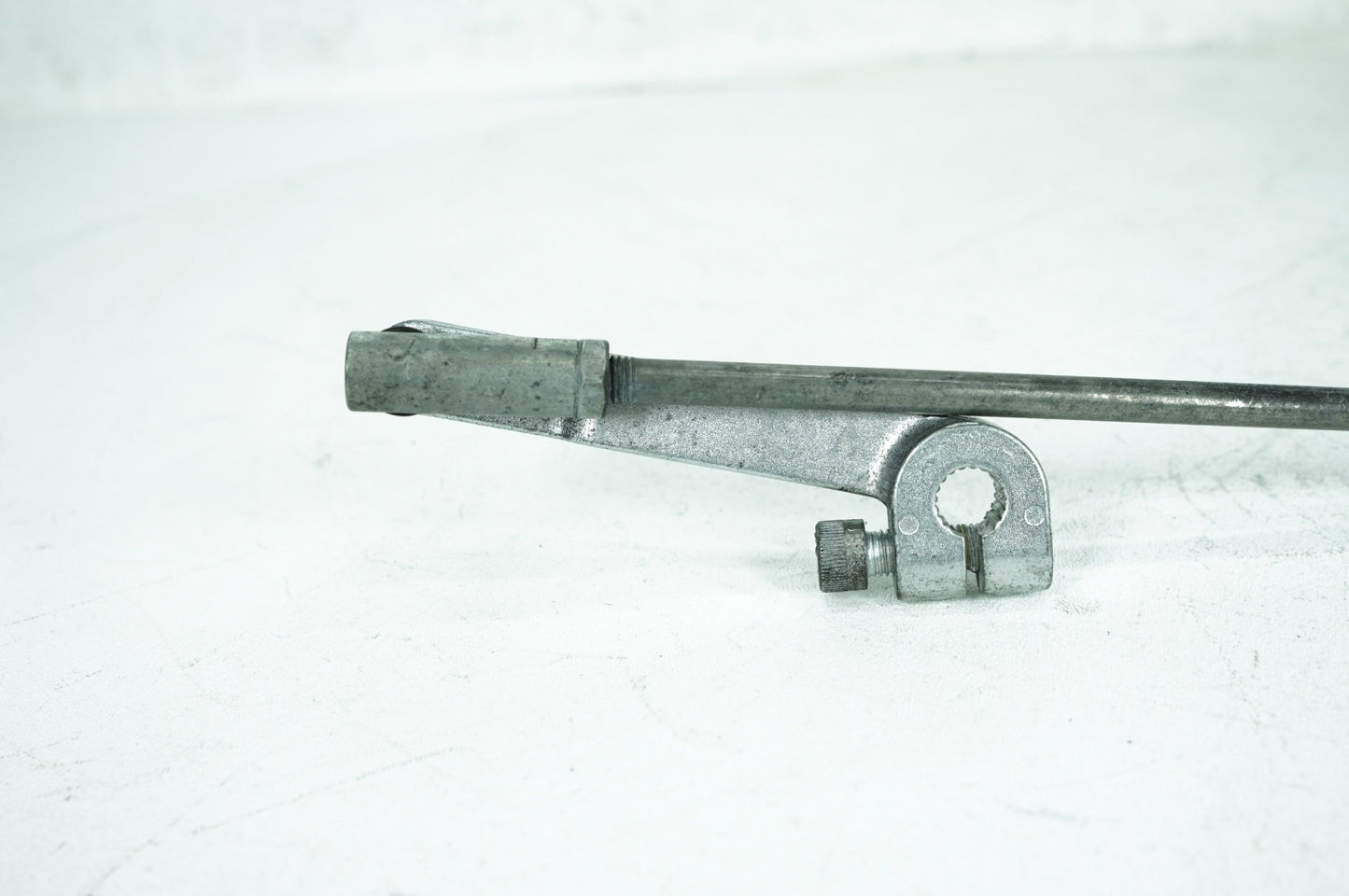 2008 - 2013 Harley-Davidson Touring Electra Police Gear Shifter Lever w/ Rod linkage 33413-06A