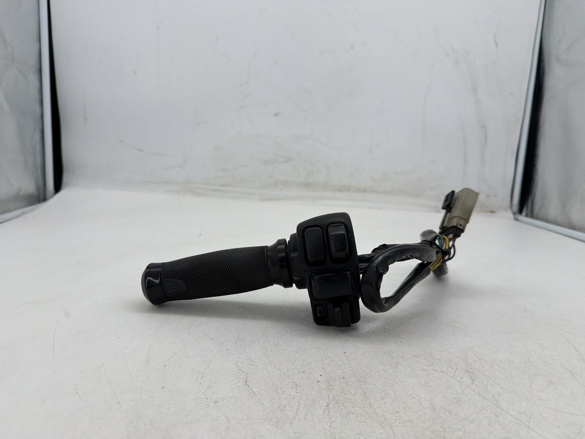 2012 Harley Electra Touring Ultra OEM Right Engine Start Kill Switches Controls