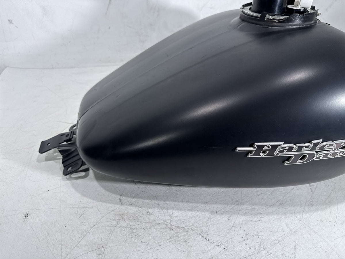 2013 Harley Street Glide Touring FLHX OEM Fuel Gas Tank Gasoline Reservoir