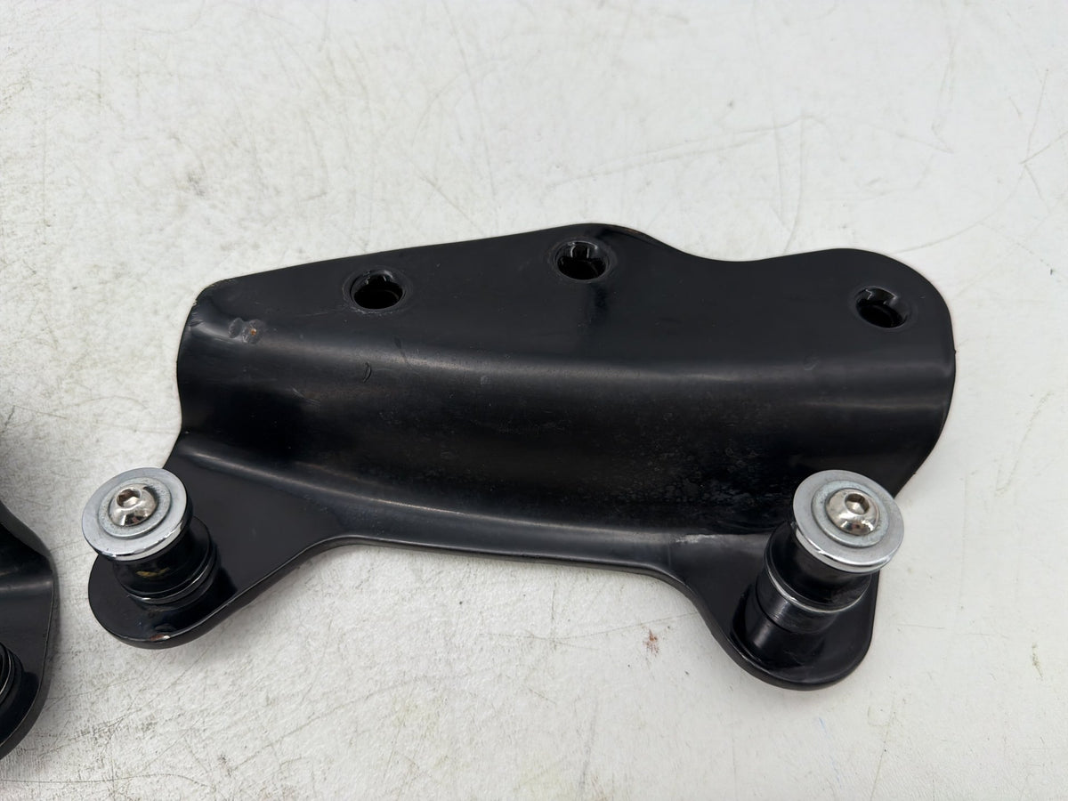 2010 Harley Street Glide Touring FLHX OEM 5 Point Detachable Docking Hardware